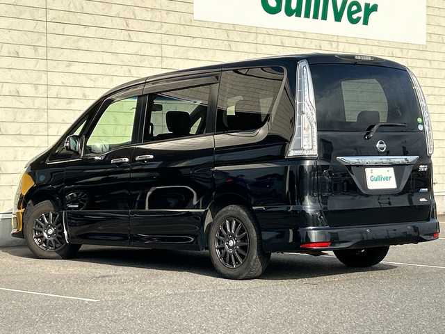 日産 セレナ HWS S HV Vセレ +SeftyⅡ 茨城県 2016(平28)年 7.6万km ダイヤモンドブラック 純正メモリナビ【MM515D-L】/(地デジTV・CD・DVD・BT・ラジオ再生)/両側パワースライドドア/後席フリップダウンモニター/クルーズコントロール/衝突軽減ブレーキ/コーナーセンサー/アラウンドビューモニター/オートライト/LEDヘッドライト/純正15inアルミホイール/純正フロアマット/スマートキー/取扱説明書/保証書