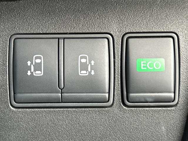 日産 セレナ HWS S HV Vセレ +SeftyⅡ 茨城県 2016(平28)年 7.6万km ダイヤモンドブラック 純正メモリナビ【MM515D-L】/(地デジTV・CD・DVD・BT・ラジオ再生)/両側パワースライドドア/後席フリップダウンモニター/クルーズコントロール/衝突軽減ブレーキ/コーナーセンサー/アラウンドビューモニター/オートライト/LEDヘッドライト/純正15inアルミホイール/純正フロアマット/スマートキー/取扱説明書/保証書