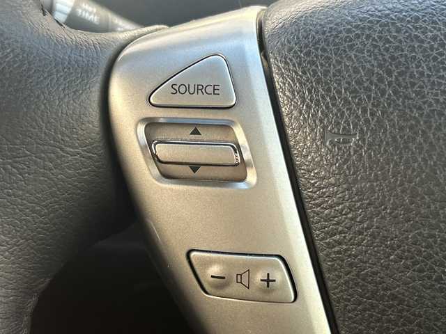 日産 セレナ HWS S HV Vセレ +SeftyⅡ 茨城県 2016(平28)年 7.6万km ダイヤモンドブラック 純正メモリナビ【MM515D-L】/(地デジTV・CD・DVD・BT・ラジオ再生)/両側パワースライドドア/後席フリップダウンモニター/クルーズコントロール/衝突軽減ブレーキ/コーナーセンサー/アラウンドビューモニター/オートライト/LEDヘッドライト/純正15inアルミホイール/純正フロアマット/スマートキー/取扱説明書/保証書