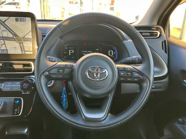 トヨタ アクア Z 愛知県 2023(令5)年 0.1万km シルバーM 登録時走行距離1035km/ワンオーナー/純正ナビ/（AM.FM.BT）/純正15インチAW/純正フロアマット/全方位カメラ/アイドリングストップ/ウィンカーミラー/クルーズコントロール/ドアバイザー/プッシュスタート/フォグライト/AC100V/ETC/保証書/取扱説明書