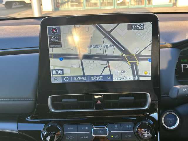 トヨタ アクア Z 愛知県 2023(令5)年 0.1万km シルバーM 登録時走行距離1035km/ワンオーナー/純正ナビ/（AM.FM.BT）/純正15インチAW/純正フロアマット/全方位カメラ/アイドリングストップ/ウィンカーミラー/クルーズコントロール/ドアバイザー/プッシュスタート/フォグライト/AC100V/ETC/保証書/取扱説明書