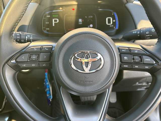 トヨタ アクア Z 愛知県 2023(令5)年 0.1万km シルバーM 登録時走行距離1035km/ワンオーナー/純正ナビ/（AM.FM.BT）/純正15インチAW/純正フロアマット/全方位カメラ/アイドリングストップ/ウィンカーミラー/クルーズコントロール/ドアバイザー/プッシュスタート/フォグライト/AC100V/ETC/保証書/取扱説明書