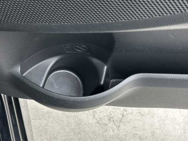 日産 デイズ ハイウェイスターX 群馬県 2017(平29)年 4.1万km ブラック 純正ナビ　全周囲カメラ　衝突被害軽減ブレーキ　ＨＩＤヘッドライト　オートマチックハイビーム　ステアリングリモコン　フォグランプ　革巻きステアリング　スマートキー　アイドリング　横滑り防止装置　禁煙車