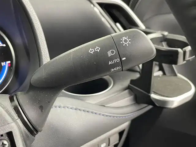 トヨタ ヴォクシー ハイブリッド S－Z 埼玉県 2024(令6)年 2.9万km アティチュードブラックマイカ 純正ナビ　/アラウンドビューカメラ　/デジタルインナーミラー　/ＢＳＭ　/トヨタチームメイト/ＥＴＣ２．０　/追従式クルーズコントロール　/パワーバックドア　/オットマン　/純正アルミホイール　/オートマティックハイビーム　/衝突軽減システム/ブレーキホールド