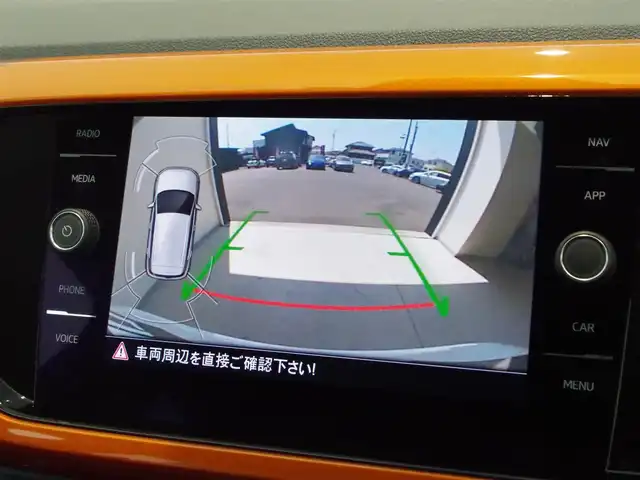 フォルクスワーゲン Ｔ－クロス TSI 1stプラス 岐阜県 2020(令2)年 2.4万km ピュアホワイト アダプティブクルーズコントロール/プリクラッシュブレーキシステム（歩行者検知）/レーンキープアシスト/パークアシスト/ブラインドスポットディティクション/パークディスタンスコントロール/ドライバー疲労検知システム/純正インフォテイメントシステム/Discover Pro/SSDナビゲーションシステム/DVD、CDプレーヤー/MP3、WMA再生/地デジTV/Bluetooth/ETC2.0