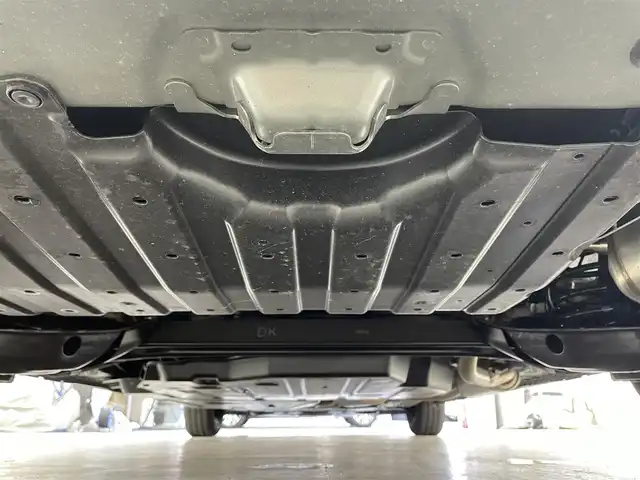 ホンダ フリード＋ G 滋賀県 2024(令6)年 0.4万km シルバーミストグリーンM 禁煙車/純正7型ナビ/CD.DVD.Bluetooth.フルセグ/バックカメラ/ホンダセンシング/・衝突軽減ブレーキ/・誤発進抑制機能/・後方誤発進抑制機能/・歩行者事故低減ステアリング/・路外逸脱抑制機能/・アダプティブクルーズコントロール/・車線維持支援システム/・先行車発進お知らせ機能/・標識認識機能/LEDヘッドライト/オートライト/両側パワースライドドア/ETC/ステアリングスイッチ/前席シートヒーター/アイドリングストップ/プッシュスタート/スマートキー