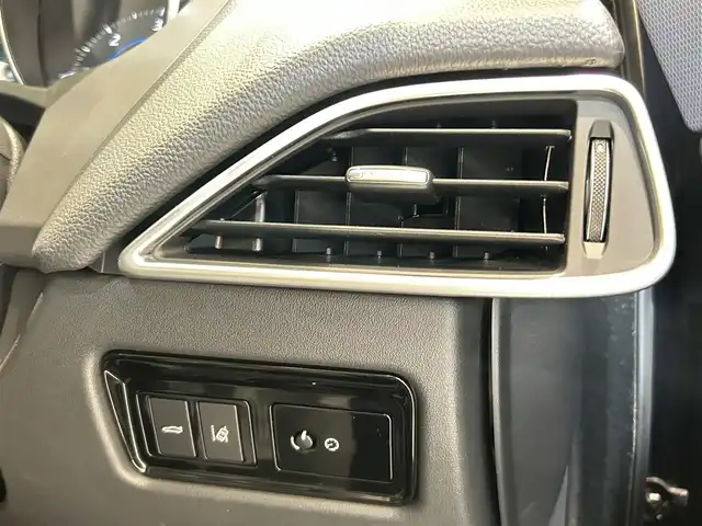 ジャガー ＸＥ XE R－スポーツ 福岡県 2016(平28)年 5.9万km 青Ｍ ＭＥＲＩＤＩＡＮサウンド　/１９インチＳＴＡＲ５ツインスポーク　/ステアリングホイールヒーター　/前席シートヒーター　/純正ナビ／フルセグ　/Ｂｌｕｅｔｏｏｔｈ　/メモリ付パワーシート　/ＡＣＣ　/ドラレコ　/ＥＴＣ
