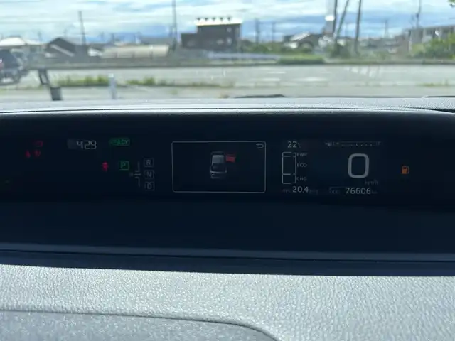 トヨタ プリウス A ツーリングセレクション 愛媛県 2016(平28)年 7.7万km パール 純正ナビ/フルセグTV/バックカメラ/レーダークルーズコントロール/トヨタセーフティー/ドライブレコーダー/クリアランスソナー/HUD/BSM/純正17センチAW/横滑り防止機能/衝突被害軽減システム/レーンキープアシスト/ステアリングスイッチ/シートヒーター/ビルトインETC/LEDオートライト/フォグランプ/革シート/革ステアリング