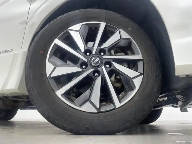日産 セレナ ハイウェイスター V 群馬県 2021(令3)年 2.6万km ブリリアントホワイトパール セーフティパックA/・SRSカーテンエアバッグシステム&サイドエアバッグシステム/・インテリジェント ルームミラー/・インテリジェント アラウンドビューモニター/・インテリジェント DA（ふらつき警報）/・ヒーター付ドアミラー/＝＝＝＝＝＝/純正10インチナビ/AM/FM/CD/DVD/Blu-ray/SD/BT/フルセグ/ETC/純正ドライブレコーダー/両側パワースライドドア/プロパイロット/エマージェンシーブレーキ/インテリジェントFCW（前方衝突予測警報）/インテリジェントLI（車線逸脱防止支援システム）/LDW（車線逸脱警報）/インテリジェント BSI（後側方衝突防止支援システム）/BSW（後側方車両検知警報）/RCTA（後退時車両検知警報）/電動パーキングブレーキ/オートブレーキホールド/LEDヘッドライト/スマートキー/プッシュスタート