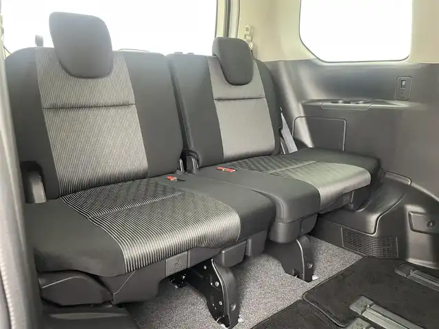 日産 セレナ ハイウェイスター V 群馬県 2021(令3)年 2.6万km ブリリアントホワイトパール セーフティパックA/・SRSカーテンエアバッグシステム&サイドエアバッグシステム/・インテリジェント ルームミラー/・インテリジェント アラウンドビューモニター/・インテリジェント DA（ふらつき警報）/・ヒーター付ドアミラー/＝＝＝＝＝＝/純正10インチナビ/AM/FM/CD/DVD/Blu-ray/SD/BT/フルセグ/ETC/純正ドライブレコーダー/両側パワースライドドア/プロパイロット/エマージェンシーブレーキ/インテリジェントFCW（前方衝突予測警報）/インテリジェントLI（車線逸脱防止支援システム）/LDW（車線逸脱警報）/インテリジェント BSI（後側方衝突防止支援システム）/BSW（後側方車両検知警報）/RCTA（後退時車両検知警報）/電動パーキングブレーキ/オートブレーキホールド/LEDヘッドライト/スマートキー/プッシュスタート