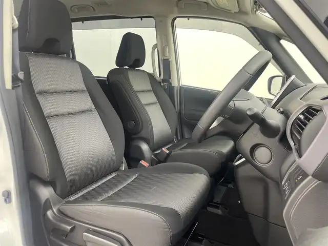 日産 セレナ ハイウェイスター V 群馬県 2021(令3)年 2.6万km ブリリアントホワイトパール セーフティパックA/・SRSカーテンエアバッグシステム&サイドエアバッグシステム/・インテリジェント ルームミラー/・インテリジェント アラウンドビューモニター/・インテリジェント DA（ふらつき警報）/・ヒーター付ドアミラー/＝＝＝＝＝＝/純正10インチナビ/AM/FM/CD/DVD/Blu-ray/SD/BT/フルセグ/ETC/純正ドライブレコーダー/両側パワースライドドア/プロパイロット/エマージェンシーブレーキ/インテリジェントFCW（前方衝突予測警報）/インテリジェントLI（車線逸脱防止支援システム）/LDW（車線逸脱警報）/インテリジェント BSI（後側方衝突防止支援システム）/BSW（後側方車両検知警報）/RCTA（後退時車両検知警報）/電動パーキングブレーキ/オートブレーキホールド/LEDヘッドライト/スマートキー/プッシュスタート
