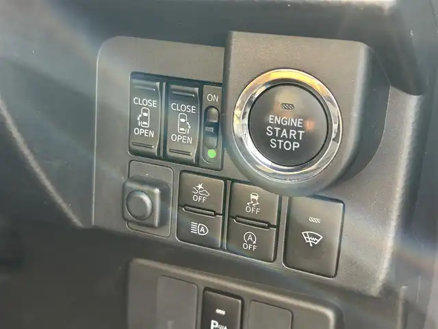 トヨタ ルーミー カスタムG 島根県 2019(平31)年 10.5万km レーザーブルークリスタルシャイン 4WD/純正ＳＤナビ　/フルセグＴＶ　/ＤＶＤ再生　/Ｂｌｕｅｔｏｏｔｈ接続　/バックカメラ　/前方ドライブレコーダー/ビルトインＥＴＣ　/両側パワースライドドア/前後コーナーセンサー/衝突軽減ブレーキ　/前席シートヒーター　/クルーズコントロール /横滑り防止装置/スマートキー/プッシュスタート/リアサンシェード/純正14インチアルミホイール/純正フロアマット