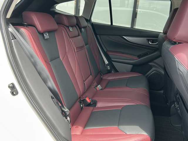 スバル レヴォーグ 1．8STIスポーツ EX 山形県 2021(令3)年 1.9万km クリスタルホワイトP ４WD/純正ナビ/(フルセグTV/USB/BT/スマートフォン連携)/バックカメラ/ドライブレコーダー/ビルトインETC/アイサイト/アダプティブクルーズコントロール/電動パーキングブレーキ/メモリー付きパワーシート/シートヒーター全席/デジタルインナーミラー/電動リアゲート/革巻きステアリング/ステアリングスイッチ/パドルシフト/プッシュスタート＆スマートキー/ウインカー付き電動格納ミラー/LEDヘッドライト/フォグランプ/純正フロアマット/純正18インチAW