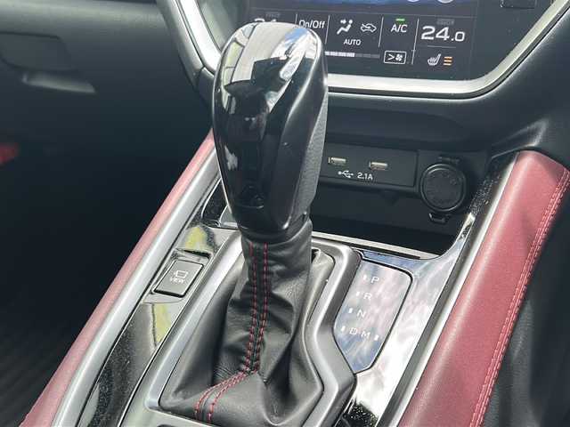 スバル レヴォーグ 1．8STIスポーツ EX 山形県 2021(令3)年 1.9万km クリスタルホワイトP ４WD/純正ナビ/(フルセグTV/USB/BT/スマートフォン連携)/バックカメラ/ドライブレコーダー/ビルトインETC/アイサイト/アダプティブクルーズコントロール/電動パーキングブレーキ/メモリー付きパワーシート/シートヒーター全席/デジタルインナーミラー/電動リアゲート/革巻きステアリング/ステアリングスイッチ/パドルシフト/プッシュスタート＆スマートキー/ウインカー付き電動格納ミラー/LEDヘッドライト/フォグランプ/純正フロアマット/純正18インチAW