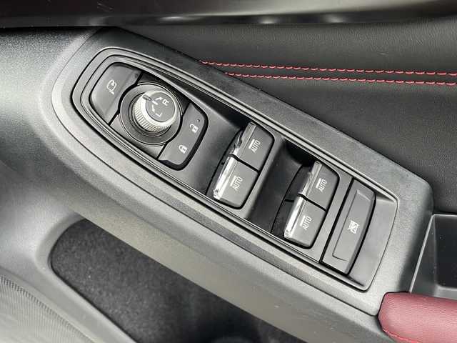 スバル レヴォーグ 1．8STIスポーツ EX 富山県 2021(令3)年 1.9万km クリスタルホワイトP ４WD/純正ナビ/フルセグTV/バックカメラ/ドライブレコーダー/ビルトインETC/アイサイト/アダプティブクルーズコントロール/電動パーキングブレーキ/メモリー付きパワーシート/シートヒーター全席/デジタルインナーミラー/電動リアゲート/革巻きステアリング/ステアリングスイッチ/パドルシフト/プッシュスタート＆スマートキー/ウインカー付き電動格納ミラー/LEDヘッドライト/フォグランプ/純正フロアマット/純正18インチAW