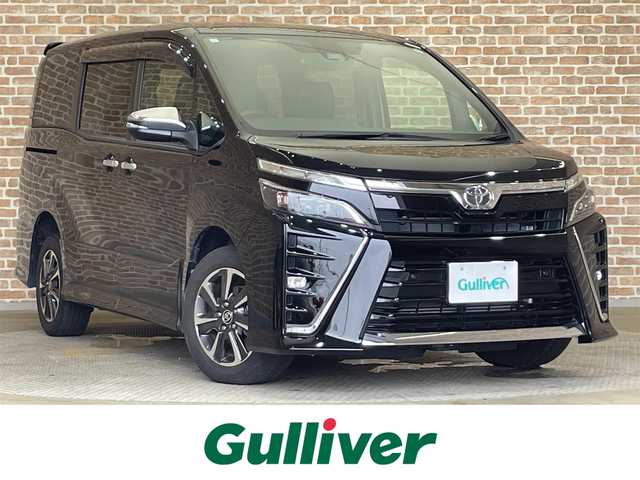 トヨタ ヴォクシー ZS 煌Ⅲ 岩手県 2021(令3)年 2.4万km ブラック ４WD/12.1インチ後席モニター/両側パワースライドドア/トヨタセーフティセンスC/プリクラッシュセーフティ/レーンディパーチャーアラート/オートマチックハイビーム/先行車発進お知らせ機能/クルーズコントロール/クリアランスソナー/MTモード付きAT/横滑り防止装置/アイドリングストップ/リヤオートエアコン/ロールサンシェード/ウォークスルー/純正9インチナビ/（CD/DVD/フルセグ/SD/Bluetooth）/バックカメラ/ETC/ドライブレコーダー/LEDヘッドライト/純正16インチアルミホイール