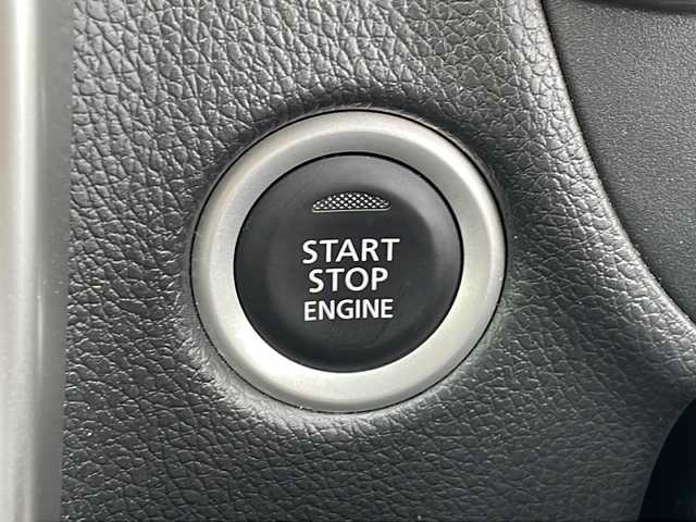 日産 デイズ ハイウェイスターX 岐阜県 2017(平29)年 1.2万km オーシャンブルーP 登録時走行距離11991km/純正７Ｖ型ナビ　/全方位カメラ　/ドライブレコーダー前後　/純正１４アルミホイール　/アイドリングストップ　/ＥＴＣ　/プッシュスタート　/ウィンカーミラー　/ＴＶあり　/ＳＤミュージックサーバー　/純正フロアマット　/リモコンキー/パワーステアリング/パワーウィンドウ/エアコンAAC/Blue tooth接続/CD・DVD可/USB入力端子/SDミュージックサーバー/iPod・AUX接続/ベンチシート/フルフラットシート/純正フロアマット/ABS/横滑り防止装置/オートライト/オートマチックハイビーム/キセノンヘッドライト/エアバッグW/衝突被害軽減システム