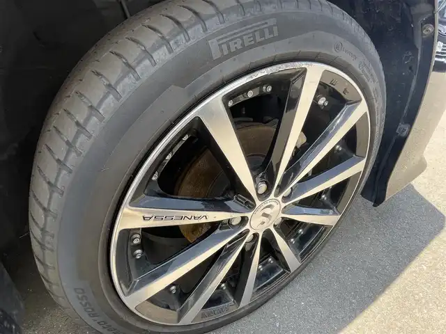 トヨタ ヴォクシー ZS 煌Ⅱ 千葉県 2020(令2)年 5.6万km ブラック 純正ナビ/AM/FM/CD/DVD/BT/SD/フルセグTV/純正フリップダウンモニター/両側パワースライドドア/プリクラッシュセーフティ/レーンキープアシスト/オートハイビーム/純正LEDヘッドライト/バックカメラ/アイドリングストップ/ETC/社外18インチAW