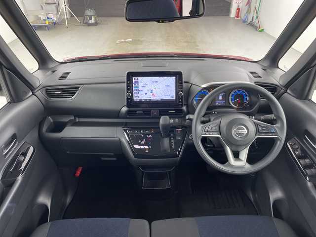 日産 ルークス HWS X プロパイロットED 愛知県 2021(令3)年 1.4万km スパークリングレッドM 純正ナビ/（Bluetooth/フルセグTV/USB/CD/DVD/AM/FM/iPod)/バックモニター・アラウンドビューモニター/プロパイロット/両側パワースライドドア/ビルトインETC/純正ドライブレコーダー/純正14インチアルミホイール/コーナーセンサー前後/純正LEDヘッドライト/リアサンシェード/リアテーブル/電動格納ウィンカーミラー/スマートキー・プッシュスタート/スペアキー/取扱説明書