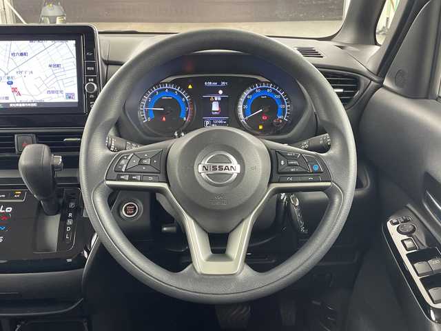 日産 ルークス HWS X プロパイロットED 愛知県 2021(令3)年 1.4万km スパークリングレッドM 純正ナビ/（Bluetooth/フルセグTV/USB/CD/DVD/AM/FM/iPod)/バックモニター・アラウンドビューモニター/プロパイロット/両側パワースライドドア/ビルトインETC/純正ドライブレコーダー/純正14インチアルミホイール/コーナーセンサー前後/純正LEDヘッドライト/リアサンシェード/リアテーブル/電動格納ウィンカーミラー/スマートキー・プッシュスタート/スペアキー/取扱説明書