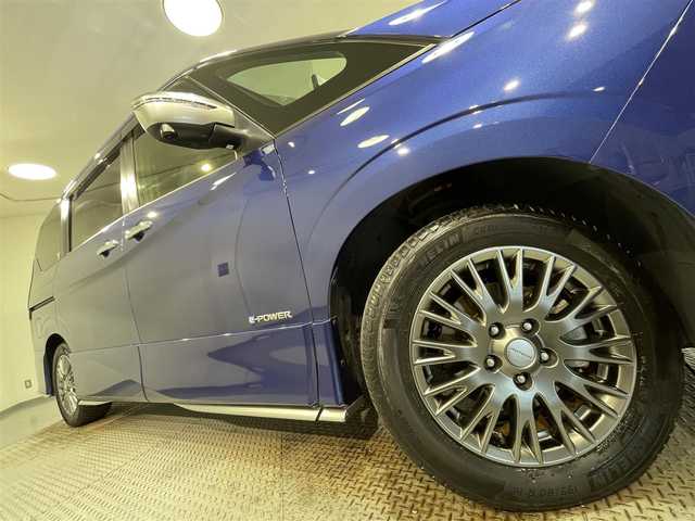 日産 セレナ e-パワー オーテック セーフティPKG 愛知県 2020(令2)年 6.4万km カスピアンブルー 純正１０インチナビ/プロパイロット/プロパイロットパーキング/アラウンドビューモニター/フリップダウンモニター/両側電動スライドドア/衝突軽減ブレーキ/ブラインドスポットモニター/クリアランスソナー/車線逸脱警報/ハンドルヒーター/シートヒーター/エンジンスターター/前後ドライブレコーダー/ビルトインETC/純正フロアマット/純正16インチアルミホイール