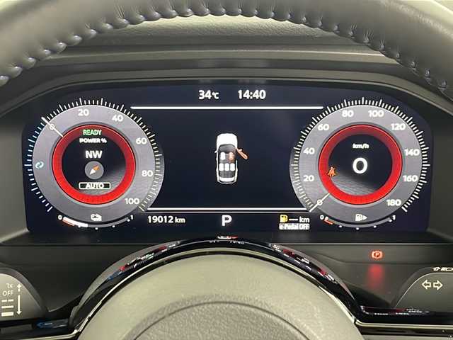 日産 エクストレイル オーテック e-4ORCE アドバンスドPKG 埼玉県 2023(令5)年 1.9万km ブリリアントホワイトパール 純正１２．３インチナビ　/アラウンドビューモニター　/プロパイロット　/デジタルインナーミラー　/パワーバックドア　/置くだけ充電　/自動駐車　/純正ドライブレコーダー　/ＡＣ１００Ｖ　/メモリーシート　/ＥＴＣ２．０/全席シートヒーター/オートマティックハイビーム