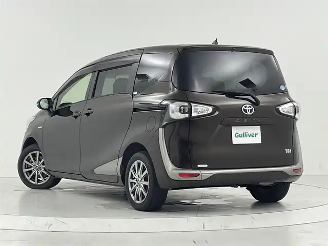 トヨタ シエンタ ハイブリッド G 大阪府 2017(平29)年 4.9万km ヴィンテージブラウンパールクリスタルシャイン カロッツェリア8インチ/　CD/DVD/Bluetooth/バックカメラ/両側パワースライドドア/電動格納ミラー/ETC/ケンウッド　サブウーファー（ボリュームリモコン付き）/ステアリングスイッチ/光軸レベライザー/プッシュスタート/スマートキー/社外アルミホイール