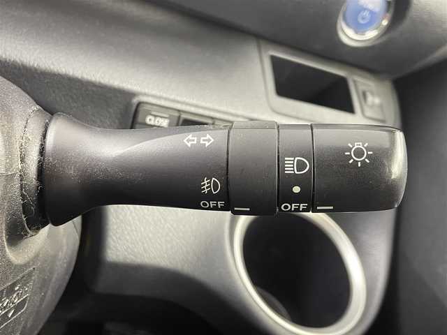 トヨタ シエンタ ハイブリッド G 大阪府 2017(平29)年 4.9万km ヴィンテージブラウンパールクリスタルシャイン 社外メモリナビ/　　CD/DVD/BT/フルセグTV/バックカメラ/両側パワースライドドア/フォグランプ/シートヒーター/社外15インチアルミホイール/スマートキー/ETC