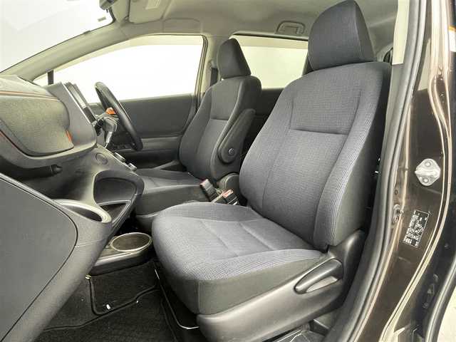 トヨタ シエンタ ハイブリッド G 大阪府 2017(平29)年 4.9万km ヴィンテージブラウンパールクリスタルシャイン 社外メモリナビ/　　CD/DVD/BT/フルセグTV/バックカメラ/両側パワースライドドア/フォグランプ/シートヒーター/社外15インチアルミホイール/スマートキー/ETC