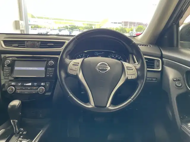日産 エクストレイル 20Xt ブラックエクストリーマーX エマB 愛知県 2016(平28)年 6.7万km ダイヤモンドブラック 純正ナビ/全方位カメラ/クルーズコントロール/電動リアゲート/コーナーセンサー/純正アルミホイール/ルーフレール/４WD/LEDヘッドライト/ダウンヒルアシストコントロール/ETC/衝突軽減システム/ワンセグ/CD/Bluetooth/ステアリングスイッチ/スマートキー/プッシュスタート