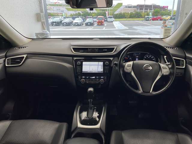 日産 エクストレイル 20Xt ブラックエクストリーマーX エマB 愛知県 2016(平28)年 6.7万km ダイヤモンドブラック 純正ナビ/全方位カメラ/クルーズコントロール/電動リアゲート/コーナーセンサー/純正アルミホイール/ルーフレール/４WD/LEDヘッドライト/ダウンヒルアシストコントロール/ETC/衝突軽減システム/ワンセグ/CD/Bluetooth/ステアリングスイッチ/スマートキー/プッシュスタート