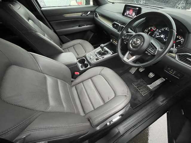 マツダ ＣＸ－５ XD エクスクルーシブモード 静岡県 2019(平31)年 2.7万km マシーングレープレミアムM ワンオーナー/純正SDナビ/バックカメラ/BOSEサウンド/フリップダウンモニター/Apple CarPlay/Android Auto/ステアリングリモコン/ヘッドアップディスプレイ/ハーフレザーシート/前席シートヒーター・エアシート/ステアリングヒーター/レーダークルーズコントロール/アイドリングストップ/パワーバックドア/コーナーセンサー/ステアリングヒーター/保証証/取扱説明書