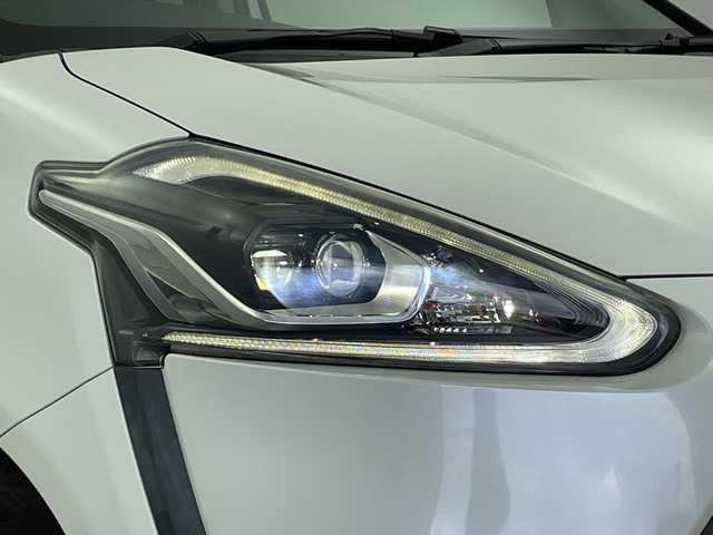 トヨタ シエンタ G 新潟県 2017(平29)年 3.4万km ホワイトパールクリスタルシャイン 純正ナビ　/バックカメラ /両側パワースライドドア /ビルトインETC /前方ドライブレコーダー /レーンキープアシスト /衝突軽減ブレーキ/スペアキー /純正フロアマット /ISOFIX/LEDヘッドライト /オートライト /オートハイビーム/革巻きステアリング/ステアリングスイッチ/電動格納ミラー