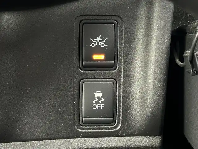 日産 セレナ ハイウェイスター G プロパイロットED 大阪府 2017(平29)年 3万km ダイヤモンドブラック プロパイロット　/純正９インチワイドナビ　/フリップダウンモニター　/両側パワスラ　/クルコン　/ＬＥＤオートライト　/フォグランプ　/純正１６インチＡＷ　/ソナー　/スマートキー　/ＥＴＣ　/アイドリングストップ