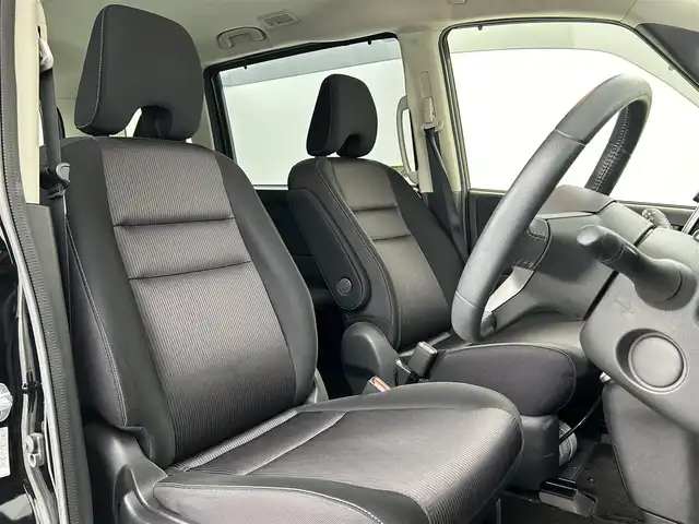 日産 セレナ ハイウェイスター G プロパイロットED 大阪府 2017(平29)年 3万km ダイヤモンドブラック プロパイロット　/純正９インチワイドナビ　/フリップダウンモニター　/両側パワスラ　/クルコン　/ＬＥＤオートライト　/フォグランプ　/純正１６インチＡＷ　/ソナー　/スマートキー　/ＥＴＣ　/アイドリングストップ