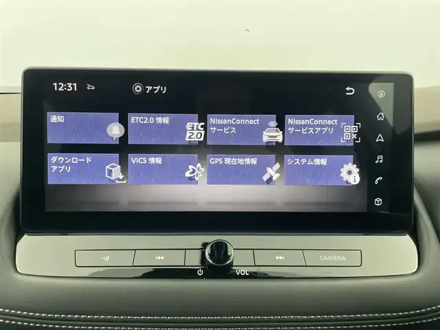 日産 エクストレイル X e－4ORCE 富山県 2023(令5)年 1万km ブリリアントホワイトパール/スーパーブラック 2トーン 純正12.3型ナビ（AM/FM/BT/USB/フルセグ）/全方位カメラ/ETC/デジタルインナーミラー/レザーシート/D/N席パワーシート/D席メモリシート/シートヒーター/ハンドルヒーター/ブラインドスポットモニター/衝突被害軽減システム/レーダークルーズコントロール/レーンキープアシスト/コーナーセンサー/横滑り防止装置/アイドリングストップ/純正アルミホイール/社外フロアマット/オートLEDライト/オートマチックハイビーム/オートホールド付電子パーキング/スマートキー