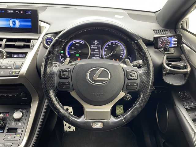 レクサス ＮＸ 300h Fスポーツ 千葉県 2015(平27)年 5.8万km グラファイトブラックガラスフレーク 純正ナビ/フルセグTV/Bluetooth/CD/DVD/バックカメラ/ドライブレコーダー/レーダー探知機/パドルシフト/レザーシート/パワーシート/シートメモリー/シートヒーター/シートクーラー/ステアリングヒーター/純正OP18インチアルミホイール/パワーバックドア/3眼LEDヘッドライト