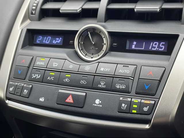 レクサス ＮＸ 300h Fスポーツ 千葉県 2015(平27)年 5.8万km グラファイトブラックガラスフレーク 純正ナビ/フルセグTV/Bluetooth/CD/DVD/バックカメラ/ドライブレコーダー/レーダー探知機/パドルシフト/レザーシート/パワーシート/シートメモリー/シートヒーター/シートクーラー/ステアリングヒーター/純正OP18インチアルミホイール/パワーバックドア/3眼LEDヘッドライト