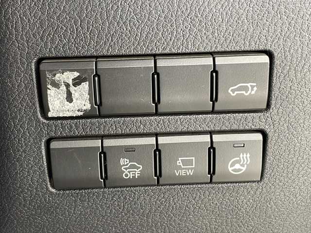 レクサス ＮＸ 300h Fスポーツ 千葉県 2015(平27)年 5.8万km グラファイトブラックガラスフレーク 純正ナビ/フルセグTV/Bluetooth/CD/DVD/バックカメラ/ドライブレコーダー/レーダー探知機/パドルシフト/レザーシート/パワーシート/シートメモリー/シートヒーター/シートクーラー/ステアリングヒーター/純正OP18インチアルミホイール/パワーバックドア/3眼LEDヘッドライト