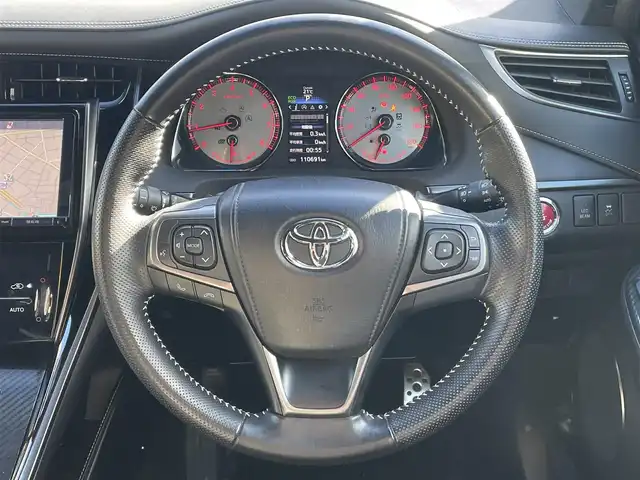 トヨタ ハリアー エレガンス G’s 埼玉県 2015(平27)年 11.1万km ブラック サンルーフ/ハーフレザーシート/Ｄ席パワーシート/純正９インチメモリナビ＆フルセグＴＶ/　（ＤＶＤ＆ＣＤ＆ＢＴ）/バックカメラ/ビルトインＥＴＣ/アイドリングストップ/革巻きステアリング/ステアリングリモコン/純正エアロ/純正１９inアルミホイール/オートライト/ＬＥＤライト/フォグランプ/スマートキー/プッシュスタート/Ｗ＆サイド＆カーテンエアバッグ/盗難防止装置/横滑り防止装置/ＡＢＳ/フロアマット/新車保証書/取扱説明書（車両＆ナビ）