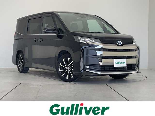 トヨタ ノア ハイブリッド S－Z 愛知県 2023(令5)年 2.2万km アティチュードブラックマイカ 純正10.5型ディスプレイオーディオナビ/両側パワースライドドア/レーダークルーズコントロール/シートヒーター/バックカメラ/コーナーセンサー/純正アルミホイール/ブラインドスポットモニター/ETC2.0/LEDヘッドライト/リアオートエアコン/オートマチックハイビーム/ドライブレコーダー/衝突軽減システム/フルセグ/CD DVD/Bluetooth/ステアリングスイッチ/スマートキー/プッシュスタート