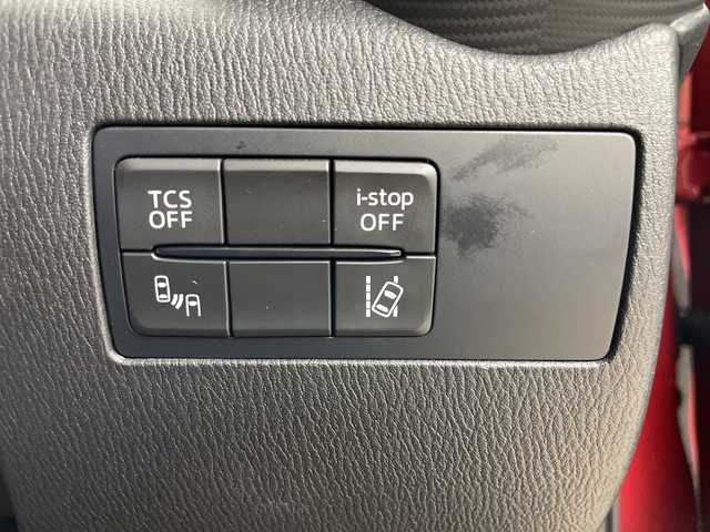 マツダ ＣＸ－３ XD ツーリング 道央・札幌 2015(平27)年 1.4万km ソウルレッドプレミアムメタリック ・4WD/・ワンオーナー/・寒冷地仕様/・純正ナビ（BT）/・バックカメラ/・衝突被害軽減ブレーキ/・クルーズコントロール/・パドルシフト/・ブラインドスポットモニター/・ヘッドアップディスプレイ/・前席シートヒーター/・ハーフレザーシート/・デジタルインナーミラー型社外ドライブレコーダー前後/・オートマチックハイビーム/・オートライト/・LEDヘッドライト/・スマートキー/・プッシュスタート