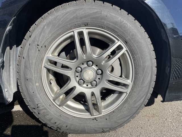 トヨタ プリウス S 宮城県 2016(平28)年 12.7万km アティチュードブラックマイカ (株)IDOMが運営する【じしゃロン仙台店】の自社ローン対象車両になります。こちらは現金ご利用時の価格です。自社ローンご希望の方は別途その旨お申付け下さい。/サンルーフ/SDナビ/フルセグ/Bluetooth/バックカメラ/クルコン/TSS/ETC/LEDヘッドライト