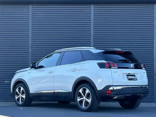 プジョー ３００８ GTライン ブルー HDi 茨城県 2021(令3)年 4.3万km パール ワンオ-ナ- /半革 /シ-トヒ-タ- /M付PWシ-ト /CarPlay /BT/USB /バック/サイドカメラ /パ-クディスタンス /衝突軽減B /ACC /レ-ンキ-プアシスト /ブラインドスポットモニタ- /パワ-テ-ルゲ-ト /LEDヘッドライト /オ-トハイビ-ム /ETC/前後ドラレコ/パドルシフト/禁煙車