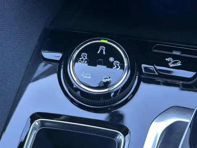 プジョー ３００８ GTライン ブルー HDi 茨城県 2021(令3)年 4.3万km パール ワンオ-ナ- /半革 /シ-トヒ-タ- /M付PWシ-ト /CarPlay /BT/USB /バック/サイドカメラ /パ-クディスタンス /衝突軽減B /ACC /レ-ンキ-プアシスト /ブラインドスポットモニタ- /パワ-テ-ルゲ-ト /LEDヘッドライト /オ-トハイビ-ム /ETC/前後ドラレコ/パドルシフト/禁煙車