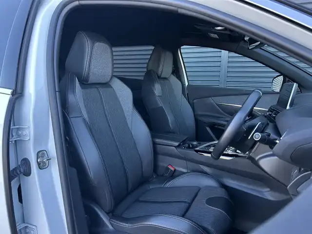 プジョー ３００８ GTライン ブルー HDi 茨城県 2021(令3)年 4.3万km パール ワンオ-ナ- /半革 /シ-トヒ-タ- /M付PWシ-ト /CarPlay /BT/USB /バック/サイドカメラ /パ-クディスタンス /衝突軽減B /ACC /レ-ンキ-プアシスト /ブラインドスポットモニタ- /パワ-テ-ルゲ-ト /LEDヘッドライト /オ-トハイビ-ム /ETC/前後ドラレコ/パドルシフト/禁煙車