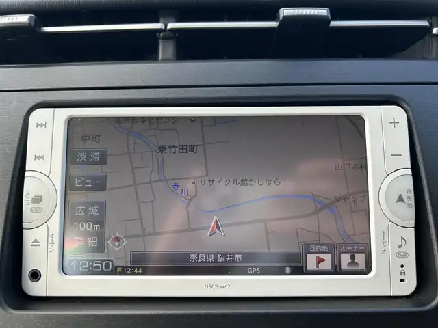 トヨタ プリウス S 奈良県 2010(平22)年 4.1万km ホワイトパールクリスタルシャイン 純正ナビ(NSCP-W62)/（ＴＶ／ＢＴ／ＣＤ／ＤＶＤ）/横滑り防止/プッシュスタート/オートライト/電動格納ミラー/ステアリングスイッチ/ＥＴＣ/純正１５インチＡＷ/スペアキーX1