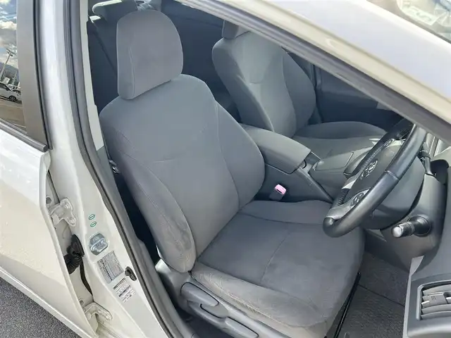 トヨタ プリウス S 奈良県 2010(平22)年 4.1万km ホワイトパールクリスタルシャイン 純正ナビ(NSCP-W62)/（ＴＶ／ＢＴ／ＣＤ／ＤＶＤ）/横滑り防止/プッシュスタート/オートライト/電動格納ミラー/ステアリングスイッチ/ＥＴＣ/純正１５インチＡＷ/スペアキーX1