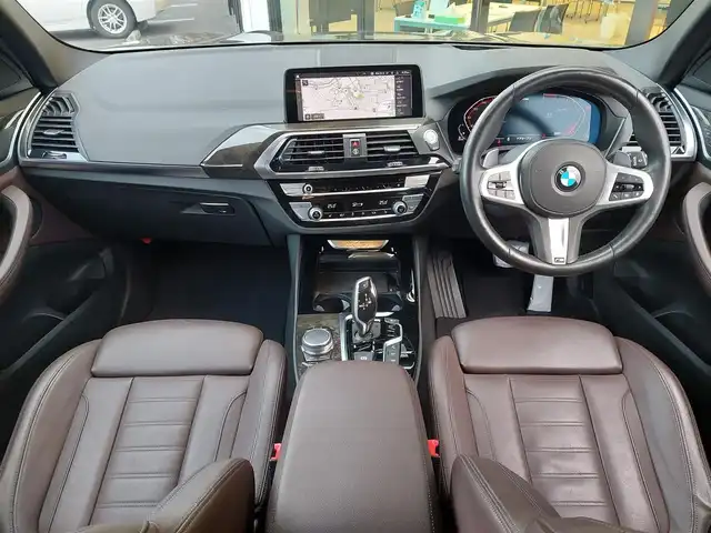 ＢＭＷ ＢＭＷ Ｘ３ xDrive20d Mスポーツ 東京都 2020(令2)年 2.6万km 黒 純正ナビ/全周囲カメラ/ドライブレコーダー/アイドリングストップ/レザーシート/シートヒーター /レーダークルーズコントロール/衝突被害軽減システム/レーンキープアシスト/コーナーセンサー /純正19インチAW/LEDライト/オートライト/パドルシフト