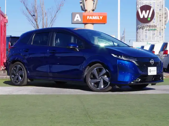 日産 オーラ G レザーエディション 千葉県 2022(令4)年 1.7万km オーロラフレアブルーパール エマージェンシーブレーキ/プロパイロット/インテリジェントクルーズコントロール/レーダークルーズコントロール/アイドリングストップ/ブラックレザーシート/前席シートヒーター/ニッサンコネクトナビ/地デジTV/【Bluetooth接続】/【Apple CarPlay　Android Auto対応】/アラウンドビューモニター/ドライブレコーダー（DH5-S）/BOSEサウンド/ETC/LEDヘッドライト/フォグライト/ウインカーミラー/革巻きステアリング/ステアリングヒーター/ステアリングスイッチ/コーナーセンサー/純正17インチアルミホイル/サイド/カーテンエアバッグ/インテリジェントキー